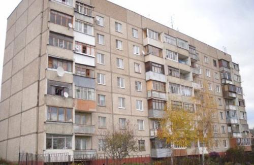 Батарея из стены. Батарея в стене — оставить или демонтировать