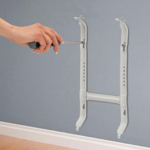 На какой высоте вешать радиаторы отопления. Почему важно соблюдать размеры зазора между радиатором и стеной 05