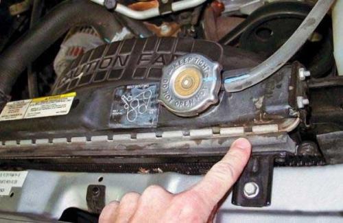Составы для ремонта автомобильных радиаторов. Что влияет на температурный режим работы двигателя