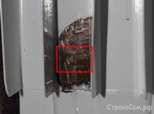 Чем заклеить радиатор отопления