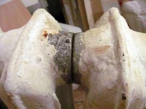 Как устранить течь радиатора отопления дома. Как устранить течь в батарее