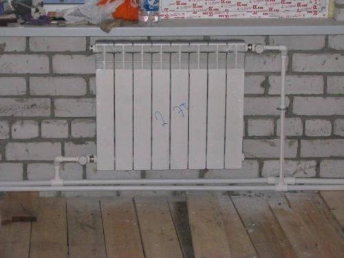 Технология монтажа радиаторов отопления. Установка батарей отопления в частном доме: монтаж радиаторов, как установить, правильно поставить