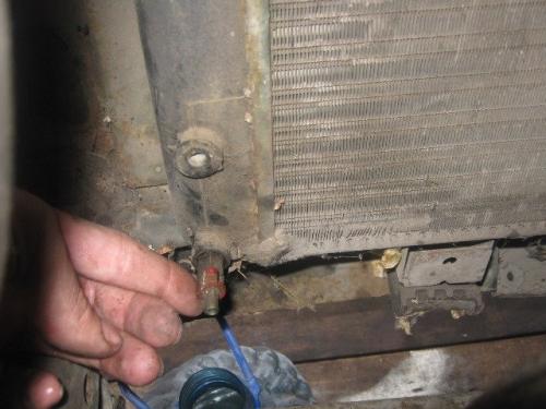 Ремонт алюминиевого радиатора ваз 2107. Как слить антифриз (тосол)