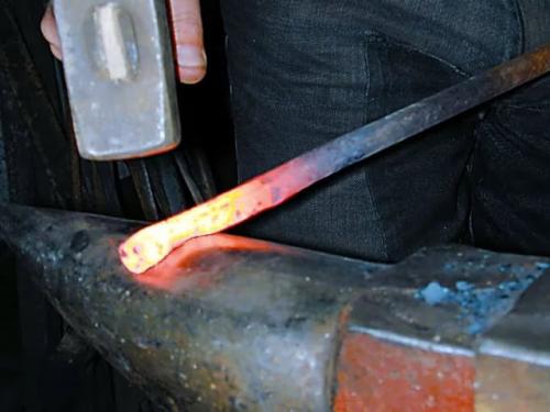 Ключ для разборки алюминиевых радиаторов. Радиаторный ключ — виды, размеры, как сделать своими руками