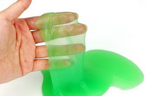 Как сделать клей для слайма. Как сделать слайм из ПВА? Безопасные и простые способы