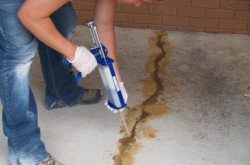 Как заделать трещины в бетонной дорожке. Причины разрушения бетона