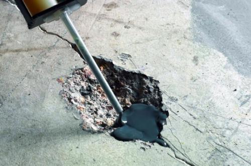 Заделка выбоин в бетоне. Мелкий ямочный ремонт