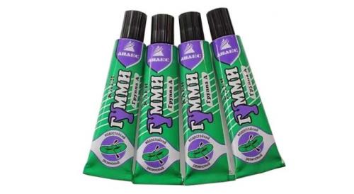 Двухкомпонентный клей для резиновых лодок. Клей для ПВХ лодок: выбираем лучший