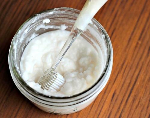 Чем приклеить металл к пластику. Надежный метод склеивания пластиковых и металлических деталей