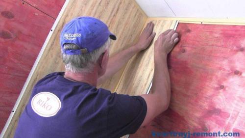 Как заделать трещину в пластиковой панели. Монтаж пластиковых панелей ПВХ на стену