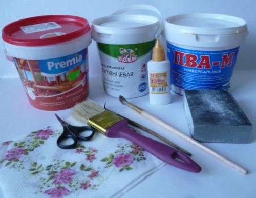 Чем приклеить ткань к картону. Синтетические составы