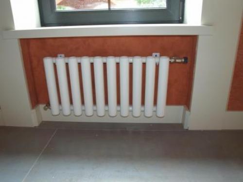 Подключение радиаторов отопления из стены. Боковое подключение радиаторов REHAU из стены