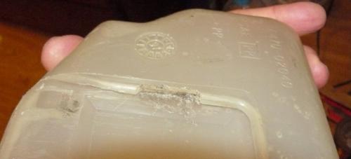 Замена расширительного бачка своими руками. Видео - Как снять расширительный бачок на ВАЗ 2110 - 2112