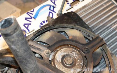 Замена радиатора ВАЗ 2114. Лада.Как поменять радиатор,снятие и установка на ВАЗ 2114-2115.