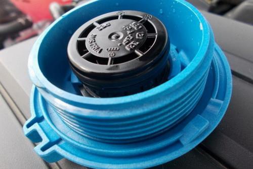 Как проверить крышку расширительного бачка. Как правильно проверить крышку и устранить проблему