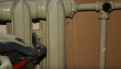 Замена батарей отопления своими руками. Замена батарей отопления в квартире 08