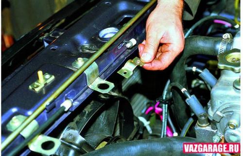 Крепление радиатора ВАЗ 2114. Замена радиатора ВАЗ 2115