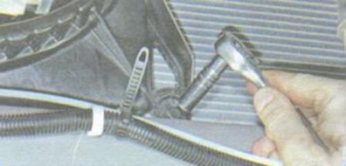 Замена радиатора охлаждения Калина 16 клапанов. Самостоятельная замена радиатора охлаждения на Калине — ничего сложного