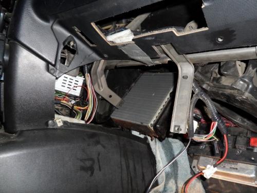 Замена радиатора Шевроле Нива без снятия бампера. Меняем радиатор на Ниве Шевроле с кондиционером без демонтажа приборной панели