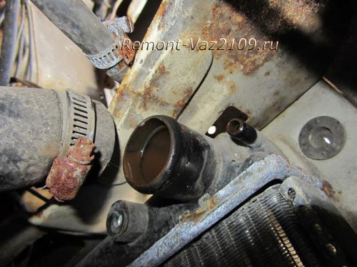 Крепление радиатора ваз 2109. Замена радиатора охлаждения своими руками