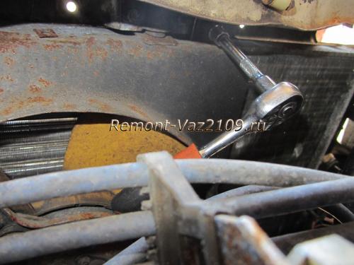Как снять вентилятор радиатора ваз 2109. Замена мотора вентилятора охлаждения радиатора