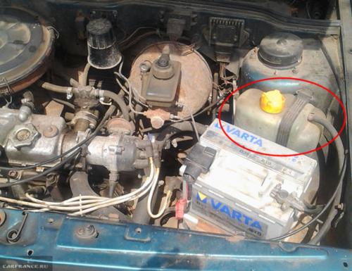 Замена радиатора охлаждения двигателя на ВАЗ-2114. Последовательность замены