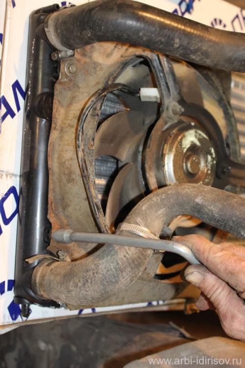 Как поменять радиатор на ВАЗ-2115. Лада.Как поменять радиатор,снятие и установка на ВАЗ 2114-2115.