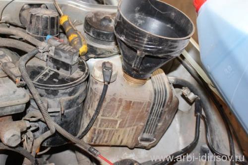 Как поменять радиатор на ВАЗ-2115. Лада.Как поменять радиатор,снятие и установка на ВАЗ 2114-2115.