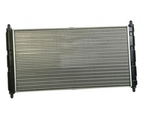 Замена радиатора охлаждения Нива Шевроле бертоне. Замена радиатора: Нива Шевроле