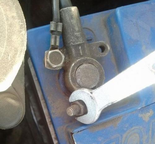 Как поменять радиатор охлаждения. Антифриз быстро расходуется? – Поменяйте самостоятельно радиатор 03 Как поменять радиатор охлаждения. Антифриз быстро расходуется? – Поменяйте самостоятельно радиатор 03