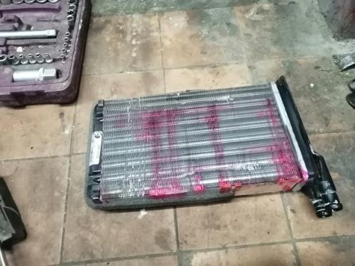 Как снять радиатор ВАЗ 2114 своими руками. Как снять и установить радиатор системы охлаждения на ВАЗ 2114 23 Как снять радиатор ВАЗ 2114 своими руками. Как снять и установить радиатор системы охлаждения на ВАЗ 2114 23