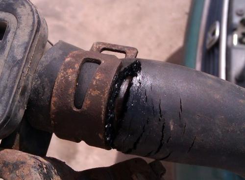 Ремонт патрубка радиатора охлаждения своими руками. Признаки поломки патрубка системы охлаждения