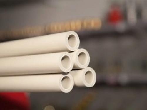 Пластиковые трубы для отопления характеристики. Какое давление и температуру выдерживает полипропиленовая труба, таблица температурных значений 04 Пластиковые трубы для отопления характеристики. Какое давление и температуру выдерживает полипропиленовая труба, таблица температурных значений 04