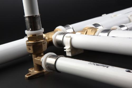 Соединить металлопластиковые трубы. Особенности металлопластиковых трубных изделий