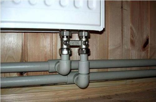 Радиатор с нижним подключением где подача. Где находится подача у радиатора с нижним подключением